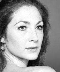 SamanthaBarczak-Headshots-Small_209x250-209x249